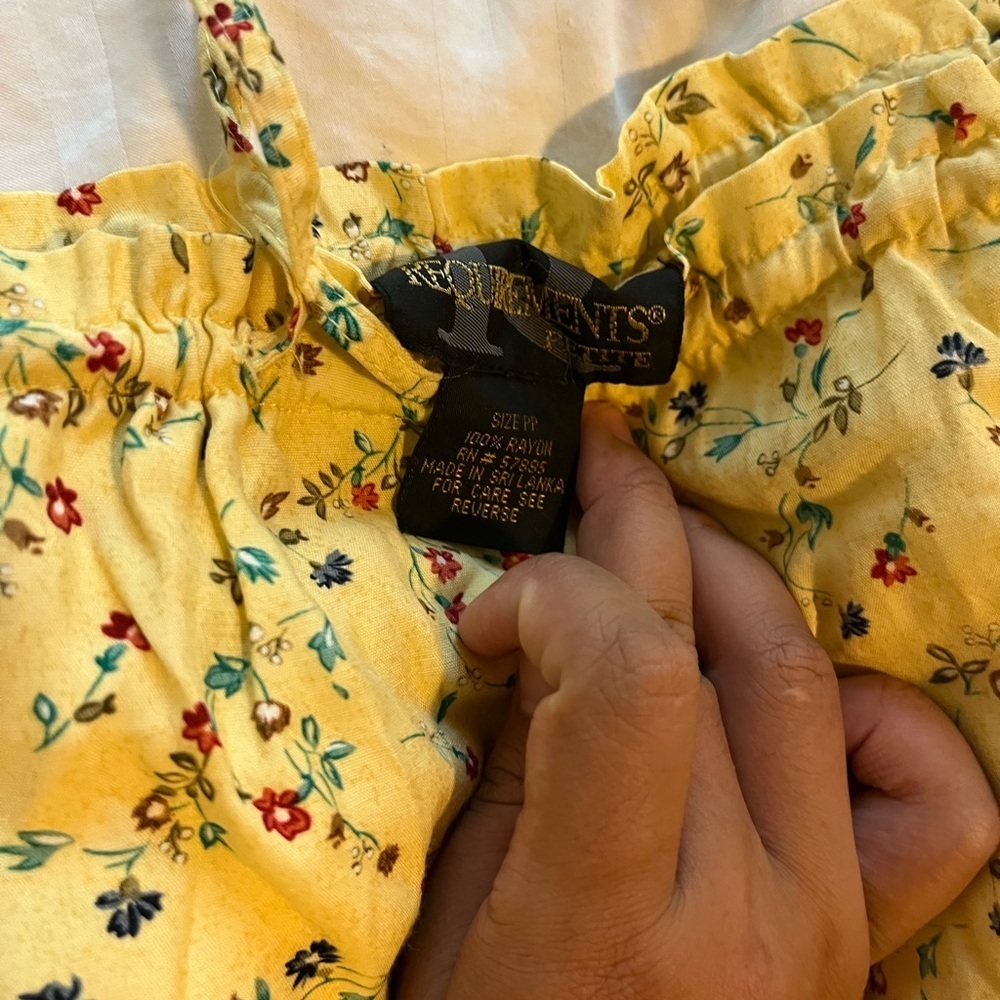 Butter yellow floral print maxi flowy skirt ruffle drawstring waist size S-M - Picture 2 of 4